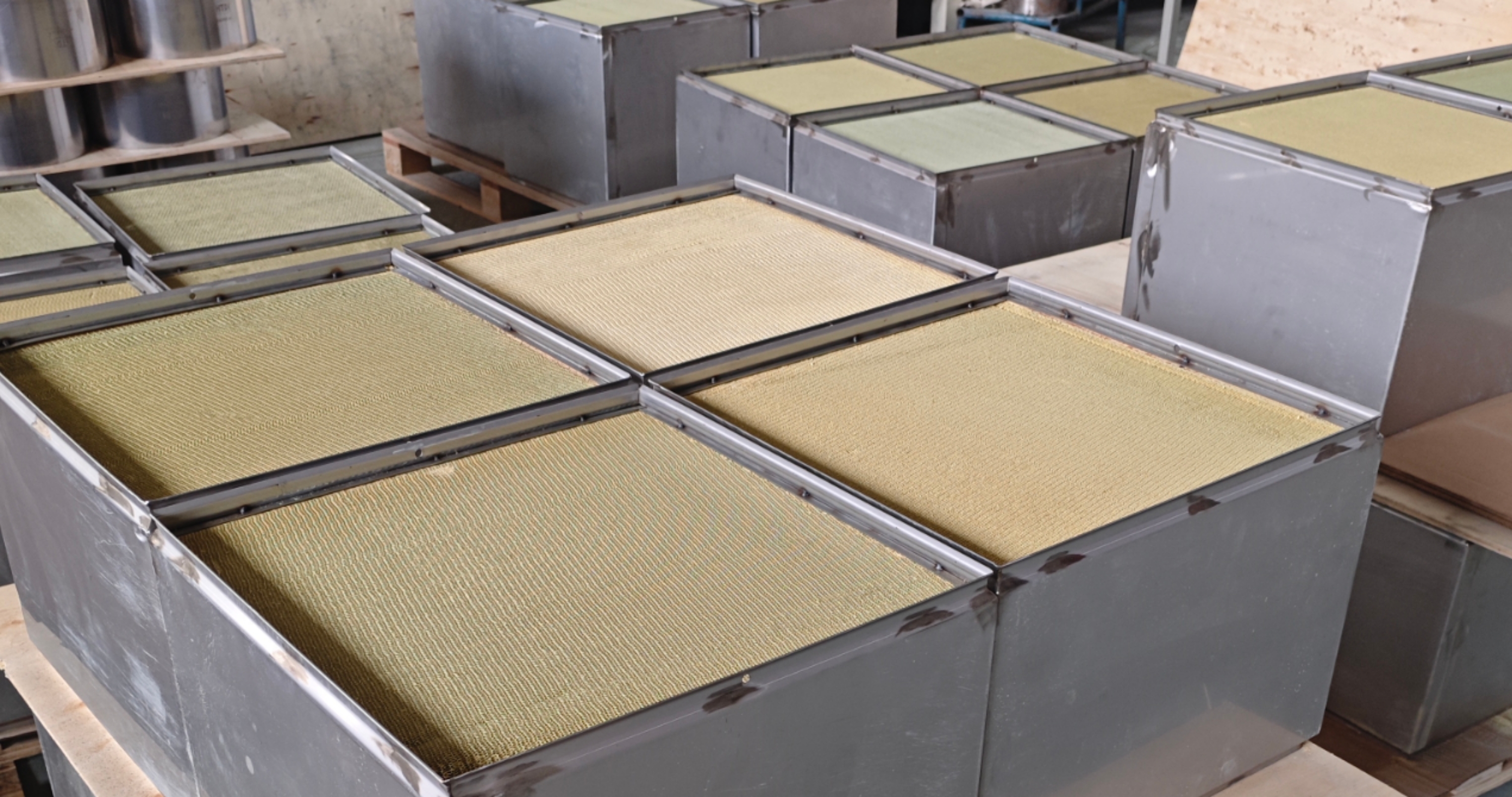 آخرین وبلاگ های شرکت در مورد تصفیه هوا در هواپیمایی: استحکام و استانداردهای ایمنی کاتالیزورهای تجزیه اوزون در محیط های شدید ارتفاع بالا