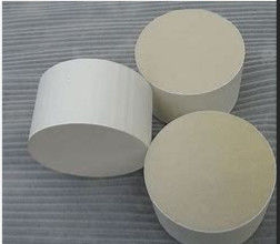 خرید کاتالیزور سه راهی بنزین اتومبیل مورد استفاده در مبدل کاتالیزوری 3 طرفه 400 سلولی 3 اینچ تولید آنلاین