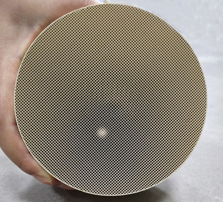 خرید کاتالیزور اکسیداسیون دیزل اگزوز Doc CCRT CDPF در درمان کامیون های دیزل مضر گاز مضر تولید آنلاین