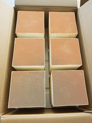 خرید کاتالیزور یکپارچه سرامیکی لانه زنبوری Washcoat Palladium Landfill Generator Gas Scr تولید آنلاین