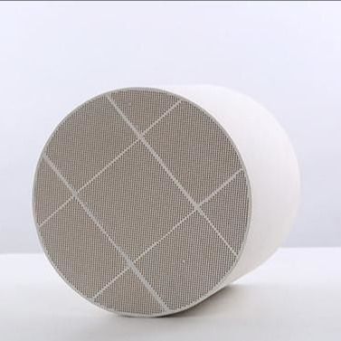 خرید کاتالیزور اگزوز اتومبیل 400cpsi در بنزین Gpf فیلتر بازسازی منفعل تولید آنلاین