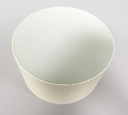 دی اکسید نیتروژن Nox Reduction Catalyst 400 Cpi توربین گاز وانادیوم تنگستن تیتانیوم